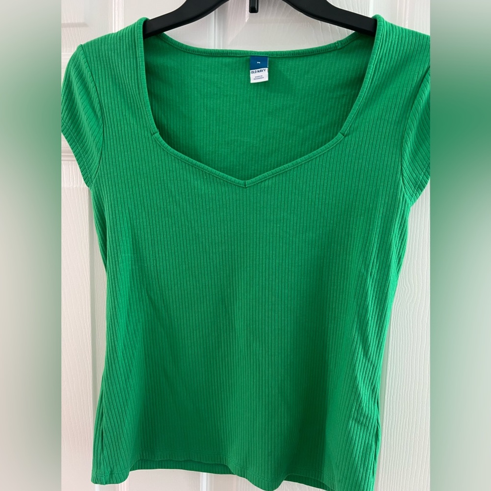 Old Navy Green Top Medium
